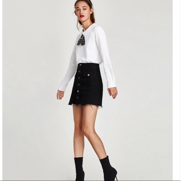 Zara Jeweled Bow Shirt - Picture 2 of 13